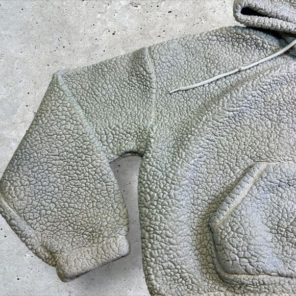 Broken Promises "Love Now Cry Later" Fleece Sherpa Crop Hoodie Size Large - Picture 5 of 11